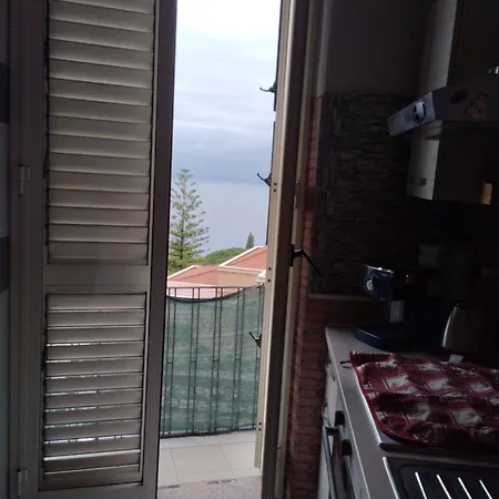 Casa Muscolino Con Vista Mare E Su L'etna 펜션